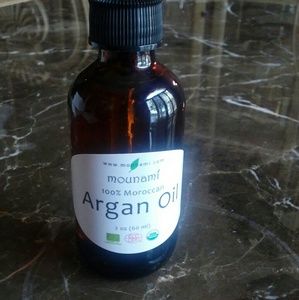 Moroccan argan oil.  (2oz)